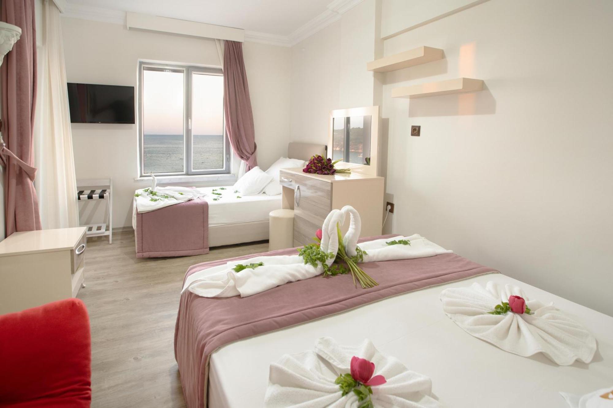 Sea Bird Spa & Beach Hotel Didim Esterno foto